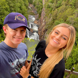 Meet your Posher, Elizabeth